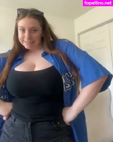 Lily Patrick OnlyFans Thumbnail #QAJRI0OWUa
