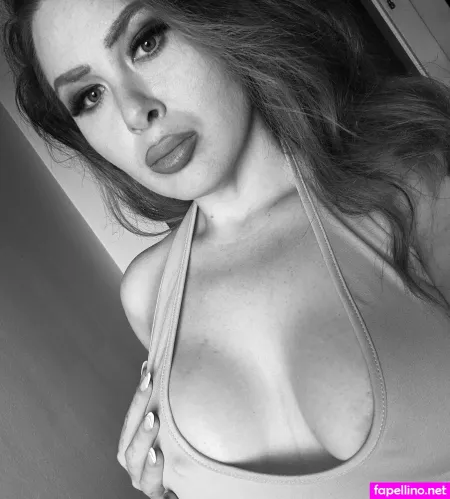 Lily Scottt OnlyFans Thumbnail #iflfPsdv3R