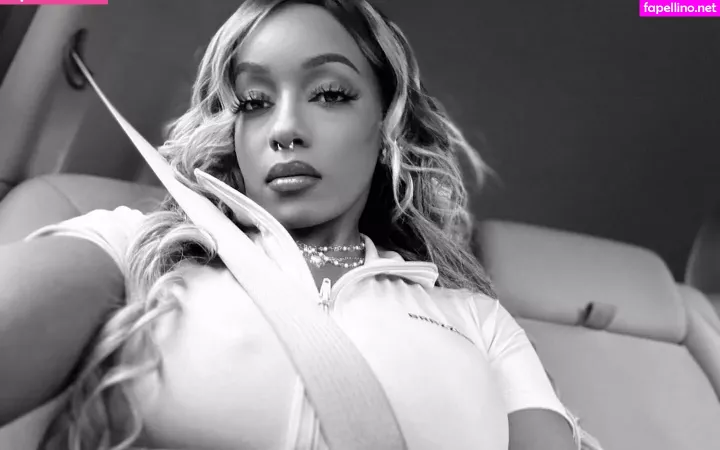 Lily Starfire OnlyFans Thumbnail #0IWKkaUSHl