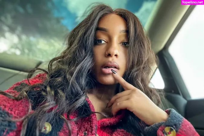 Lily Starfire OnlyFans Thumbnail #ABUDA4sKlZ