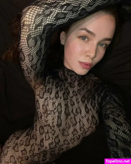 Lily Virgin Girl OnlyFans Thumbnail #9Bi9XzJIVh