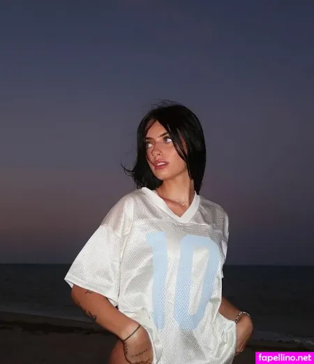 Lily Weber OnlyFans Thumbnail #HHe9liilQj