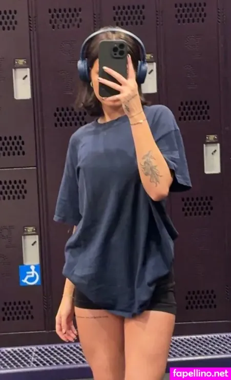 Lily Weber OnlyFans Thumbnail #UpPdd6NH3e