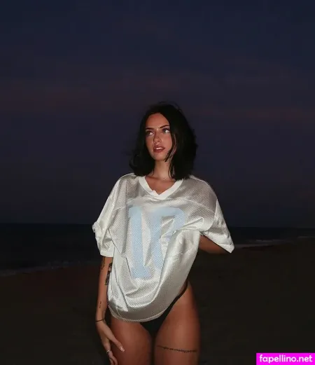 Lily Weber OnlyFans Thumbnail #WuOCkum6Cg