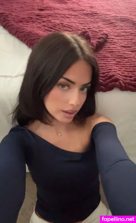 Lily Weber OnlyFans Thumbnail #l8PCH9E0CU