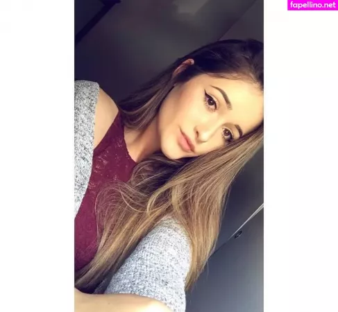Lily Wichern OnlyFans Thumbnail #exjW5ISb85