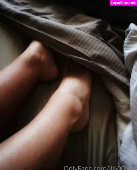 Lily00feet OnlyFans Thumbnail #3yYvPNfnNs