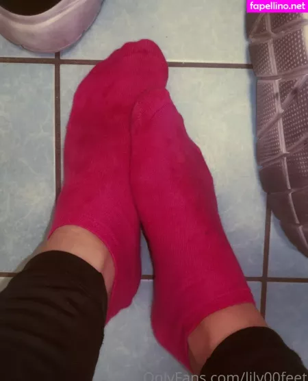 Lily00feet OnlyFans Thumbnail #uY5ndx7xnl