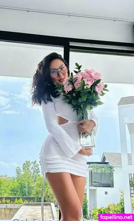 Lily69 OnlyFans Thumbnail #EhUMQPpaCQ