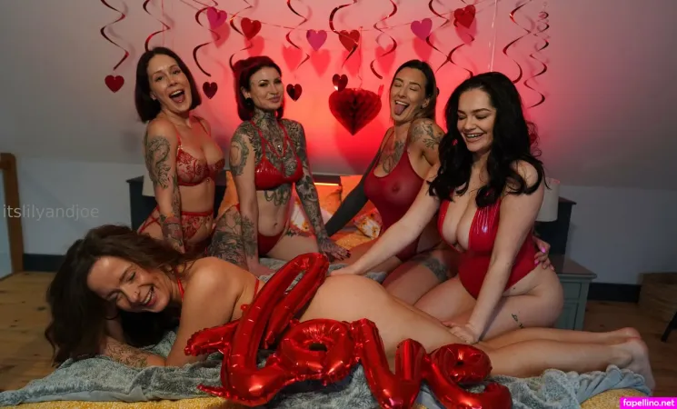 Lilyandjoe1 OnlyFans Thumbnail #4V9heRuB5Q