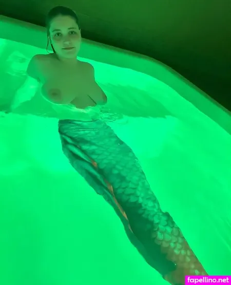 Lilyandmiles OnlyFans Thumbnail #188UKFNgSg