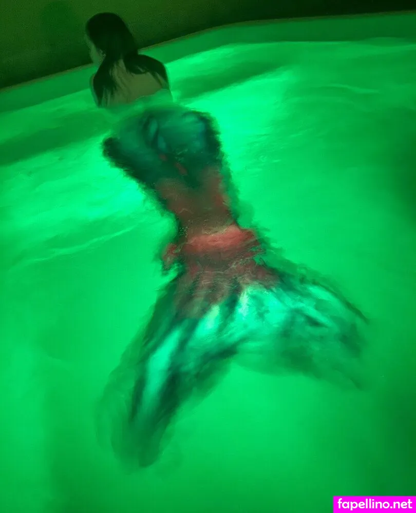 lilyandmiles, lilyxmiles Nude Leaked OnlyFans Photo #DqdCXx71a6