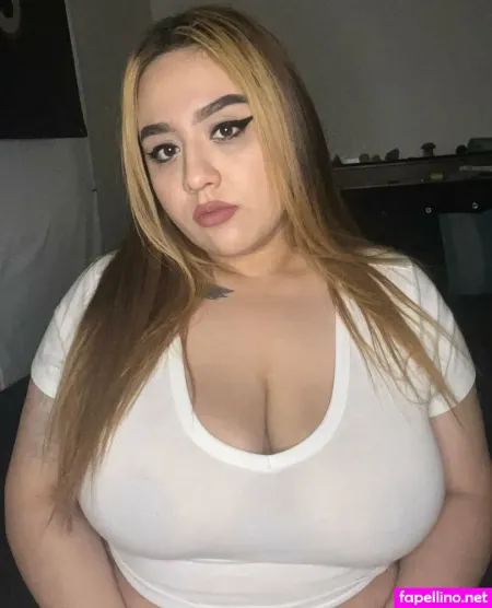 Lilyanneee OnlyFans Thumbnail #2lsFv6wL03