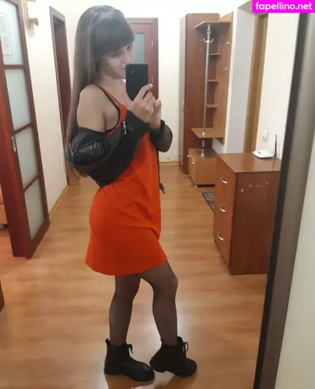 Lilyapricot OnlyFans Thumbnail #phix1uk6cm