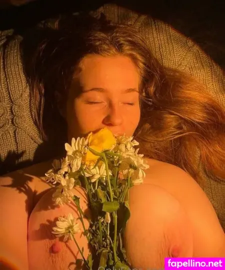 Lilybloom OnlyFans Thumbnail #qSaAwLElQx