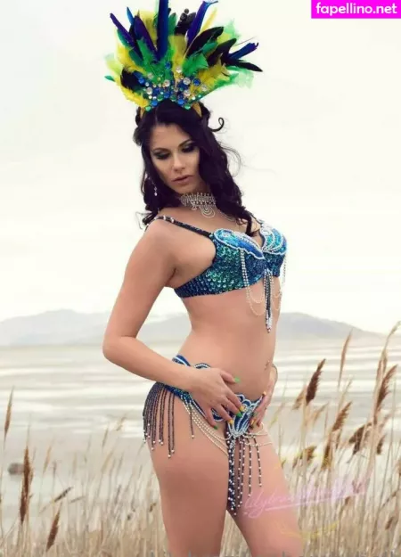 Lilybrazilianbombshell OnlyFans Thumbnail #KELBiEKOL3