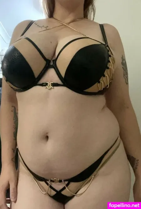 Lilybustyxxxx OnlyFans Thumbnail #w5fPrzXPzS