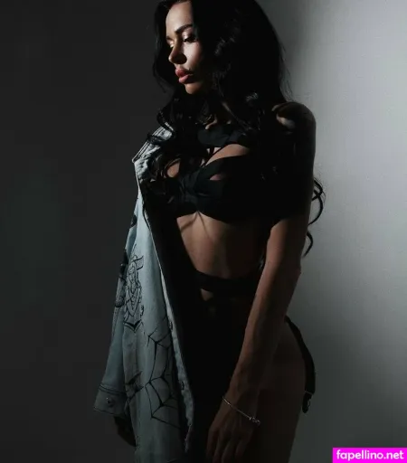 Lilycarter OnlyFans Thumbnail #ze3xA2wyQY