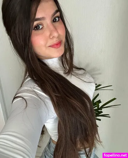 Lilyclarkee OnlyFans Thumbnail #C0xBt7DYkr
