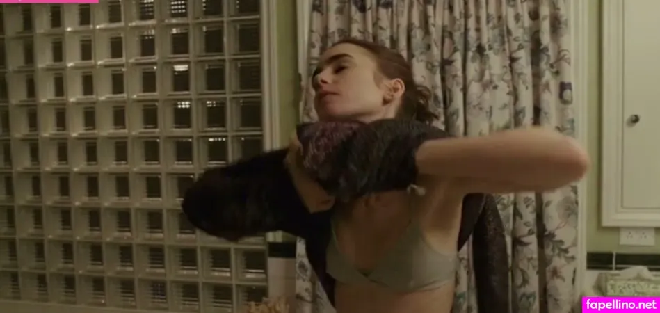 Lilycollin OnlyFans Thumbnail #ziSVAdvsdK