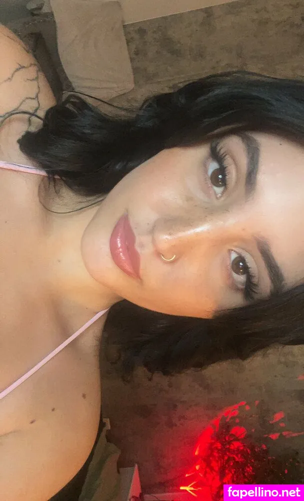 lilycreams, lilycreamz Nude Leaked OnlyFans Photo #9Kbk5rPG8Q