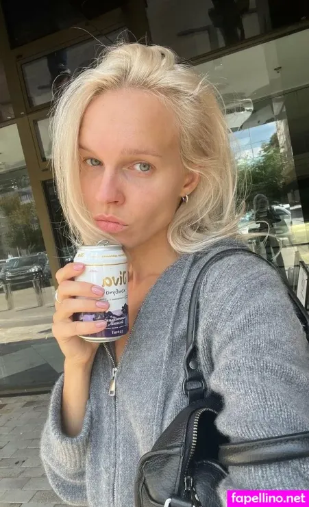 Lilycrys OnlyFans Thumbnail #yPg67BqYdv