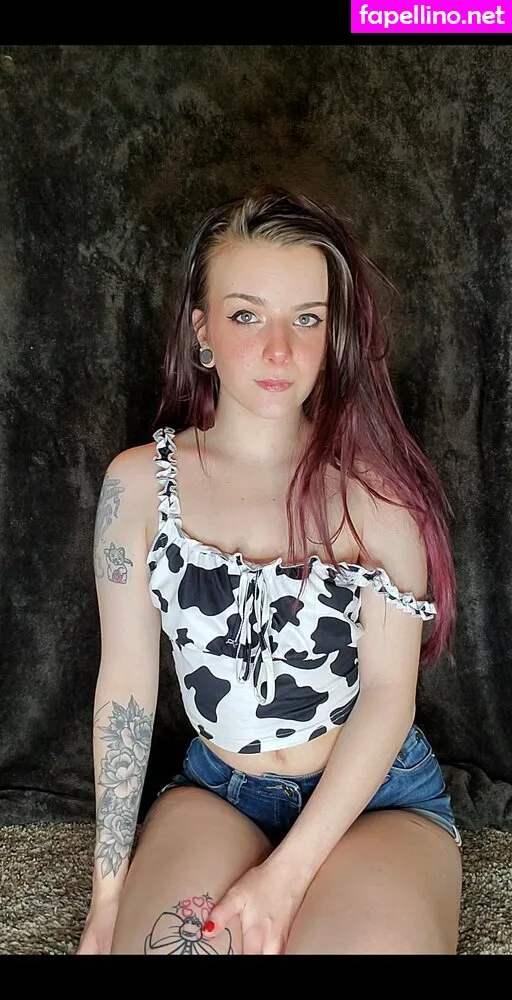 _saydereree, lilydarkofree Nude Leaked OnlyFans Photo #BA4qW5KJuw