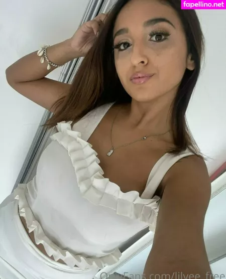 Lilyee Free OnlyFans Thumbnail #RozKMAGbTC