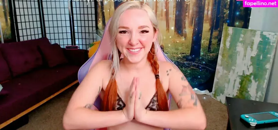 Lilyevans 1 OnlyFans Thumbnail #XEqJtu4p3J