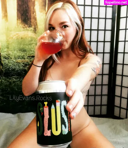 Lilyevans 1 OnlyFans Thumbnail #puwB2ukGie