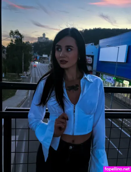 Lilyfoxe OnlyFans Thumbnail #37oYDgDxw7