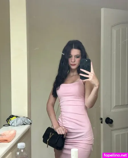 Lilyhasasecret OnlyFans Thumbnail #0ByP2rerge