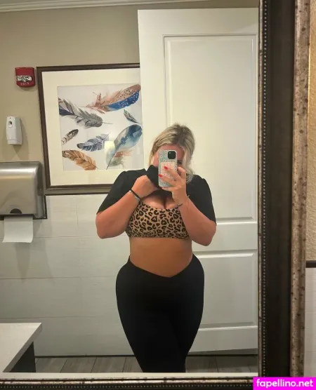 Lilyhazexx Main Profile Photo