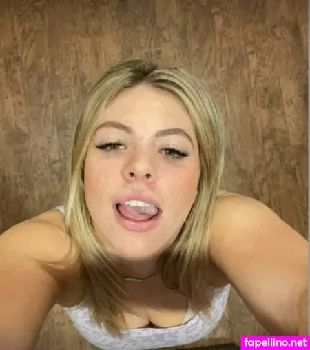 Lilyhazexx OnlyFans Thumbnail #ZVaTxUDPwq