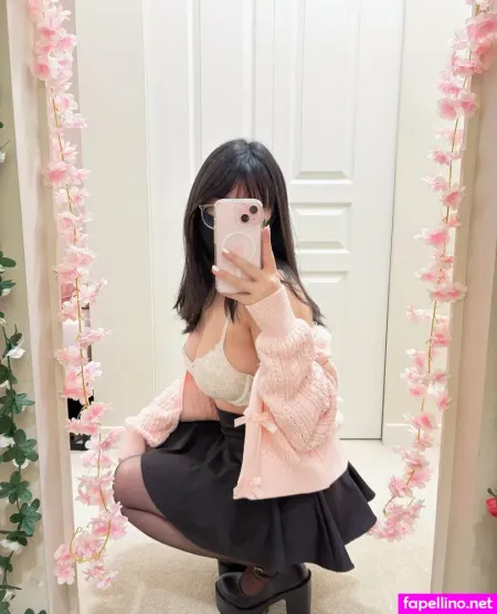 Lilylightsworn OnlyFans Thumbnail #RqbF9samYg