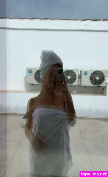 Lilylittleness OnlyFans Thumbnail #FF2FBj4W3E