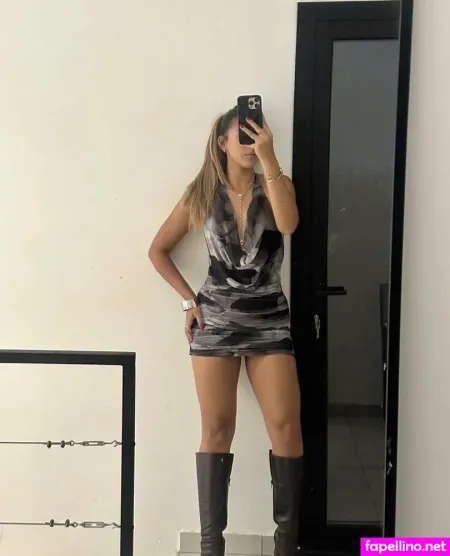 Lilylolyonly OnlyFans Thumbnail #HhnZqxIZ0i