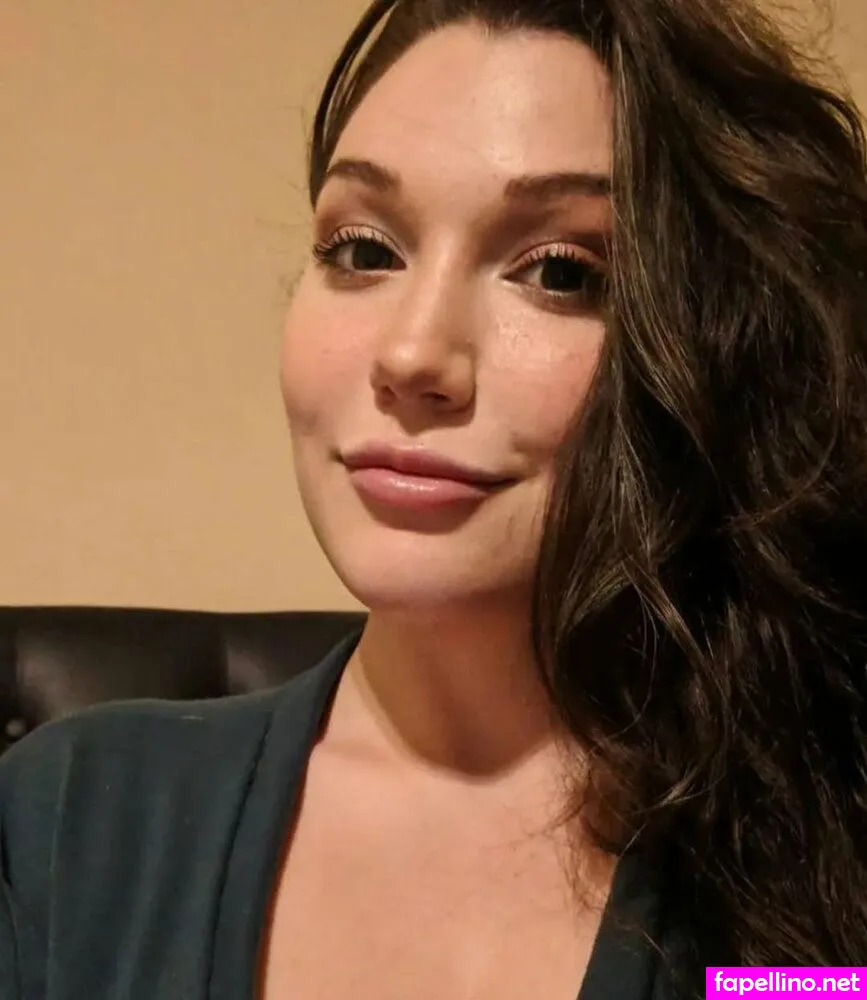 https:, lilylouofficial Nude Leaked OnlyFans Photo #hyGBl33ts6