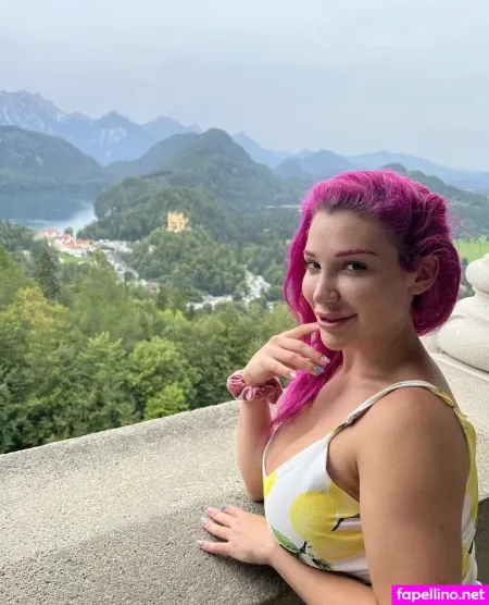 Lilyloutv OnlyFans Thumbnail #EYNwfM1IPT