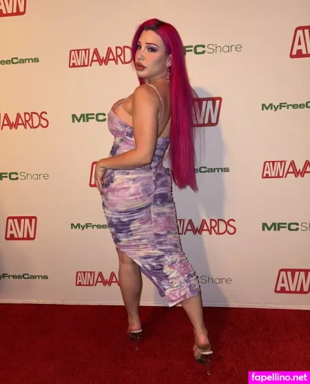 Lilyloutv OnlyFans Thumbnail #dXn6UMm4JB