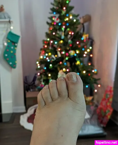 Lilymariefeet OnlyFans Thumbnail #Ew62kDmqzn