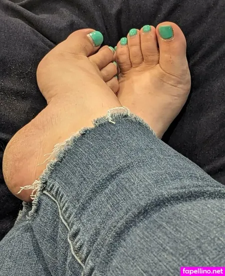 Lilymariefeet OnlyFans Thumbnail #akWLia5Y9d