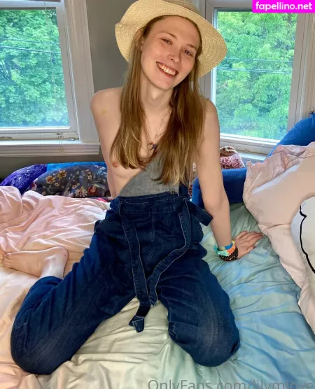 Lilymlove OnlyFans Thumbnail #hwxazZCexH