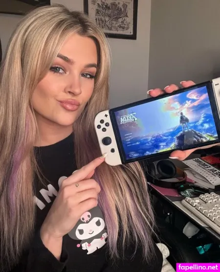 Lilymoontv OnlyFans Thumbnail #O6reGN9f4r