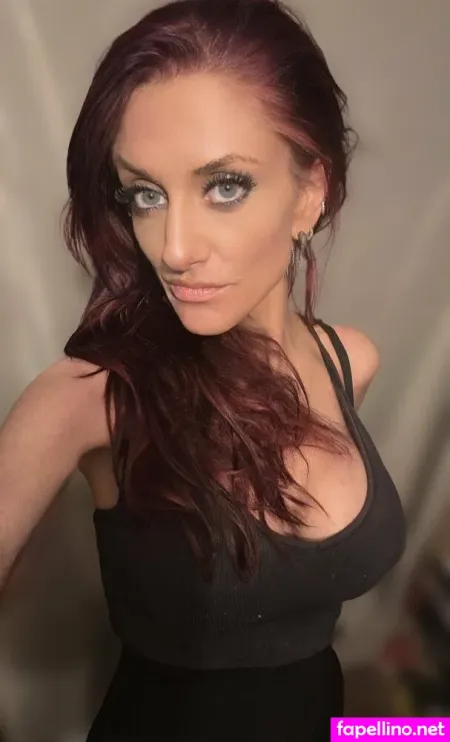 Lilyphlowers OnlyFans Thumbnail #VpEOHBlfQB