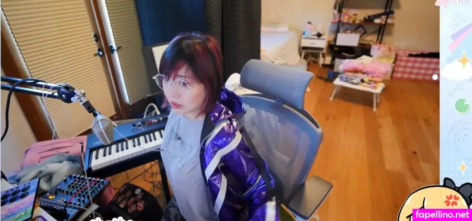 Lilypichu 1 OnlyFans Thumbnail #BKuZH4BNgr