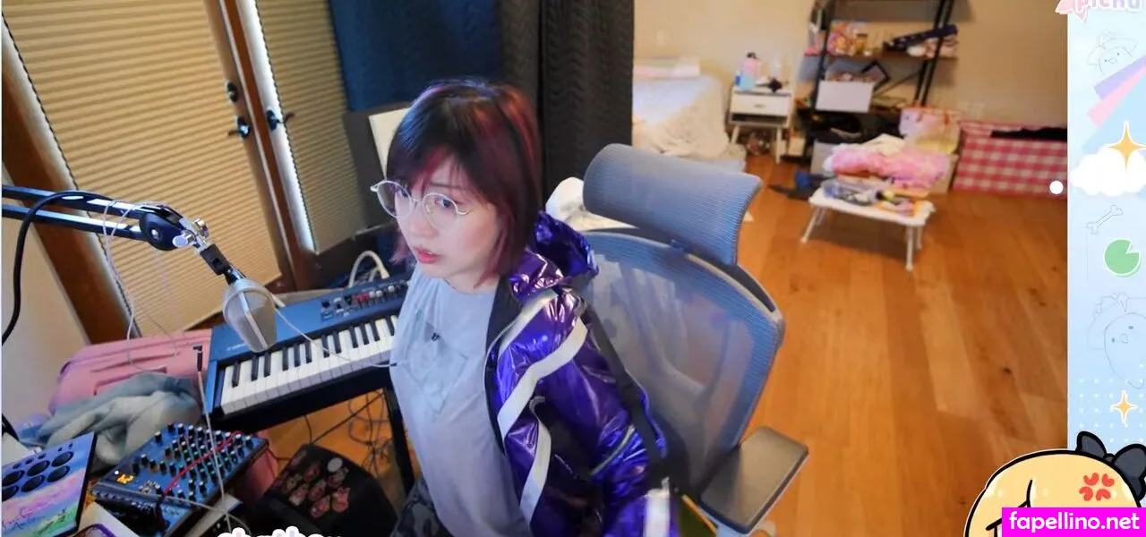 LilyPichu, onlysaber Nude Leaked OnlyFans Photo #BKuZH4BNgr