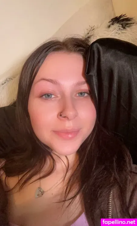 Lilyrainxoxo OnlyFans Thumbnail #5Ogwojbj2j