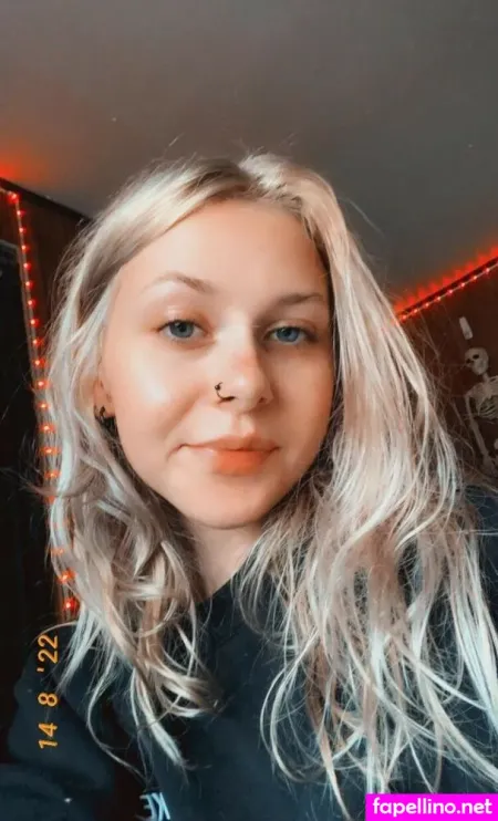 Lilyrainxoxo OnlyFans Thumbnail #Zy5BQRtwIP
