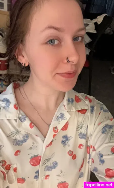 Lilyrainxoxo OnlyFans Thumbnail #h9h4eZxlWK